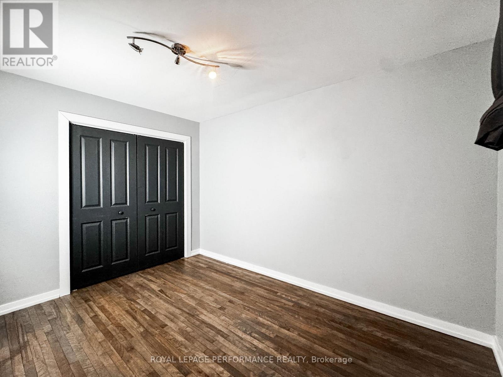 A - 726 Cummings Avenue, Ottawa, Ontario  K1K 2L1 - Photo 12 - X12912338