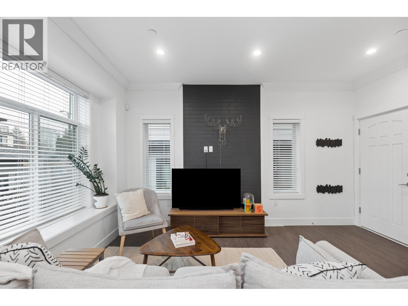 2275 E 34th Avenue, Vancouver, British Columbia  V5P 1A9 - Photo 16 - R3102678