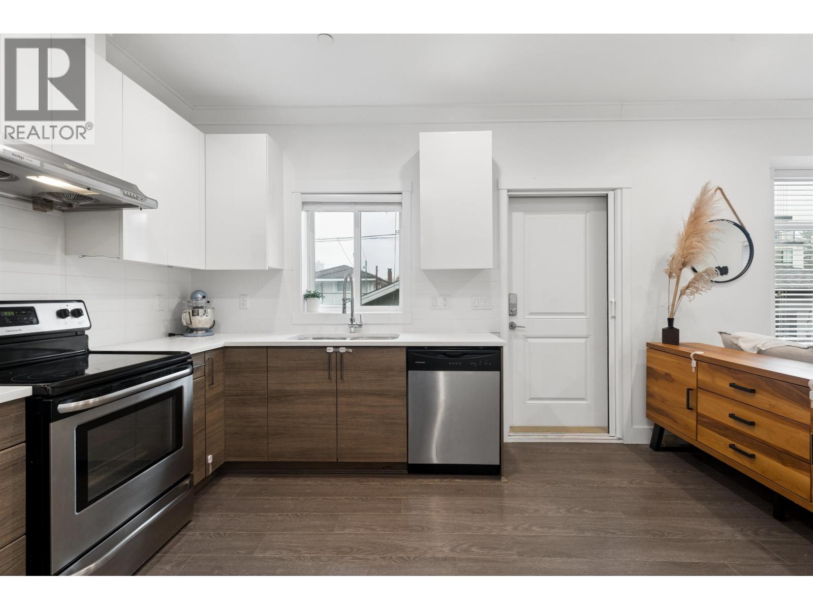 2275 E 34th Avenue, Vancouver, British Columbia  V5P 1A9 - Photo 17 - R3102678