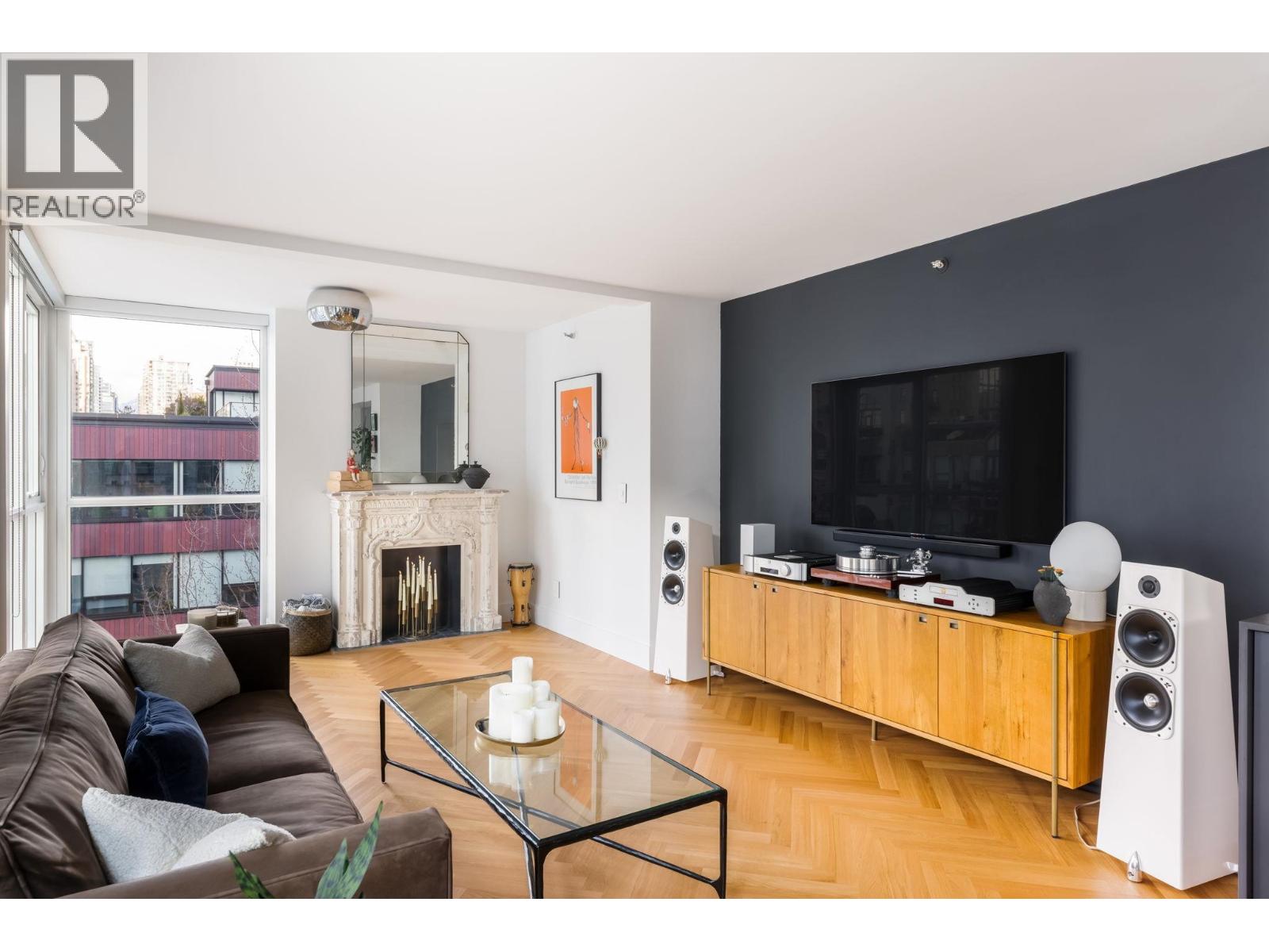 806 1318 Homer Street, Vancouver, British Columbia  V6B 6A7 - Photo 4 - R3102689