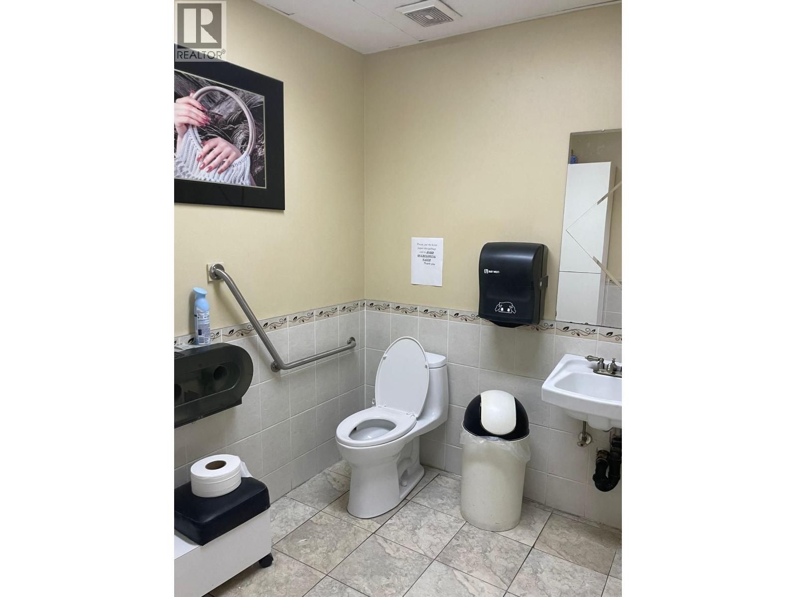 5 1725 Robson Street, Vancouver, British Columbia  V6G 1C9 - Photo 11 - C8077276