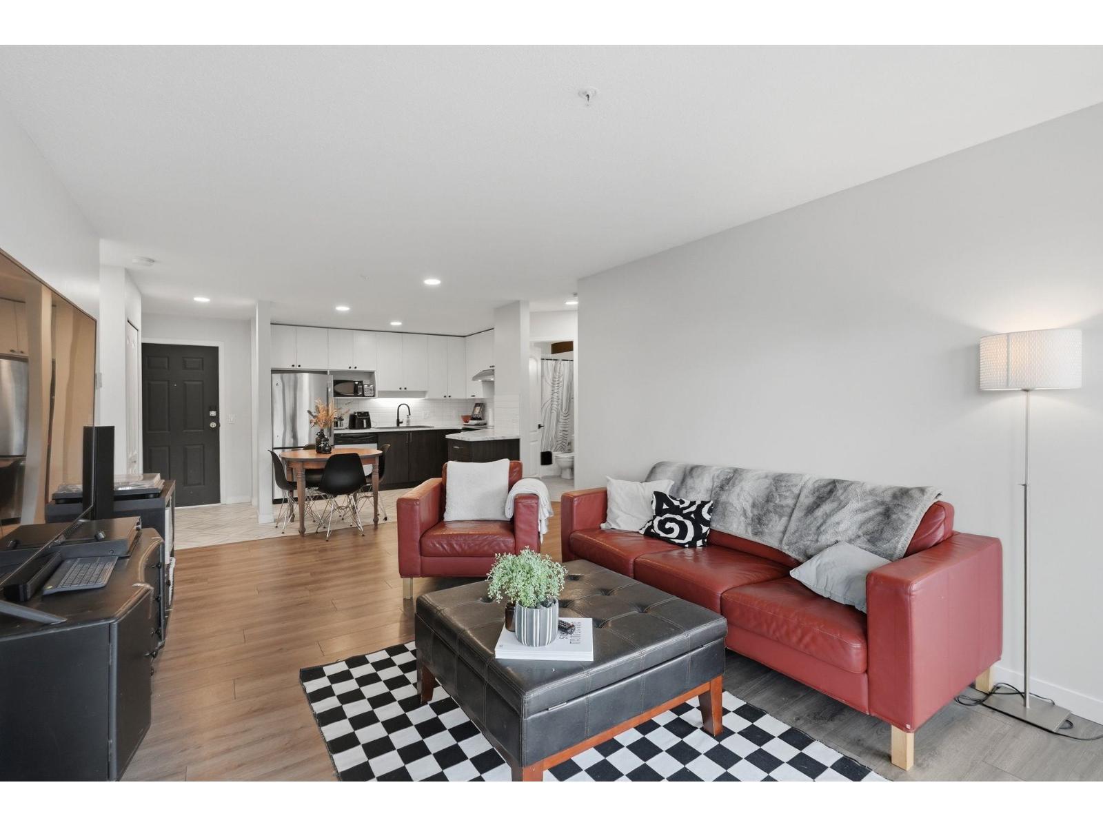 402 33738 King Road, Abbotsford, British Columbia  V2S 8J5 - Photo 4 - R3099862