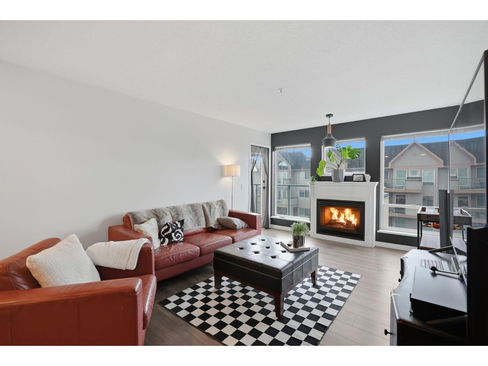 402 33738 King Road, Abbotsford, British Columbia  V2S 8J5 - Photo 2 - R3099862