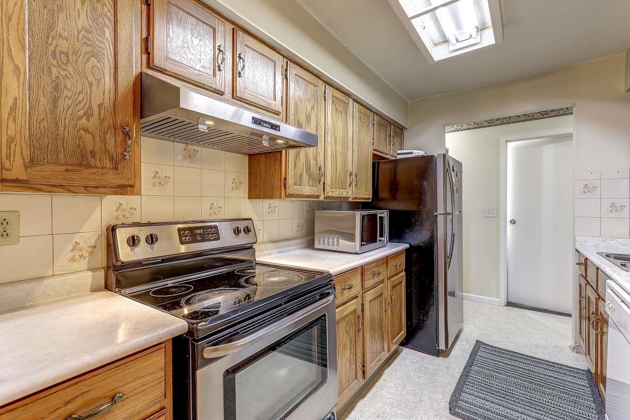 101 13316 Old Yale Road, Surrey, British Columbia  V3T 5J5 - Photo 10 - R3097622