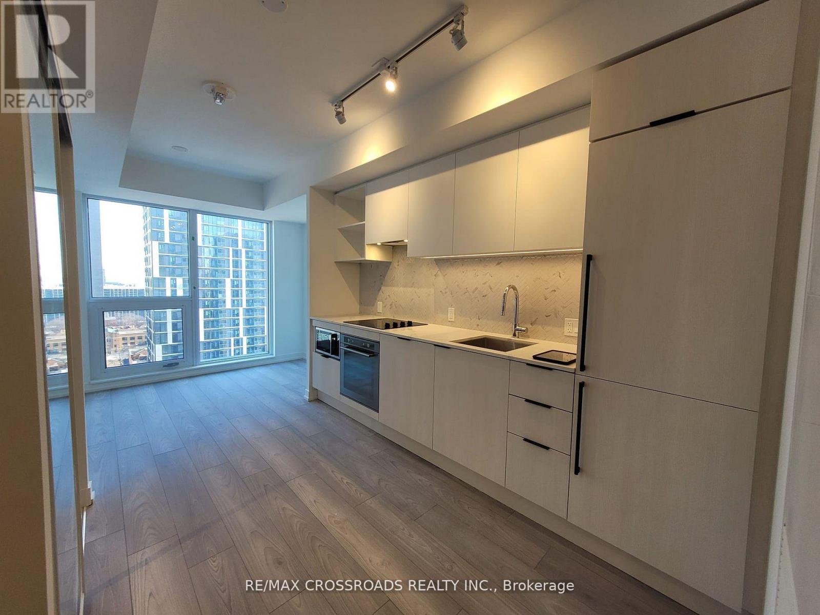 2218 - 82 Dalhousie Street, Toronto, Ontario  M5B 0C5 - Photo 3 - C12912318