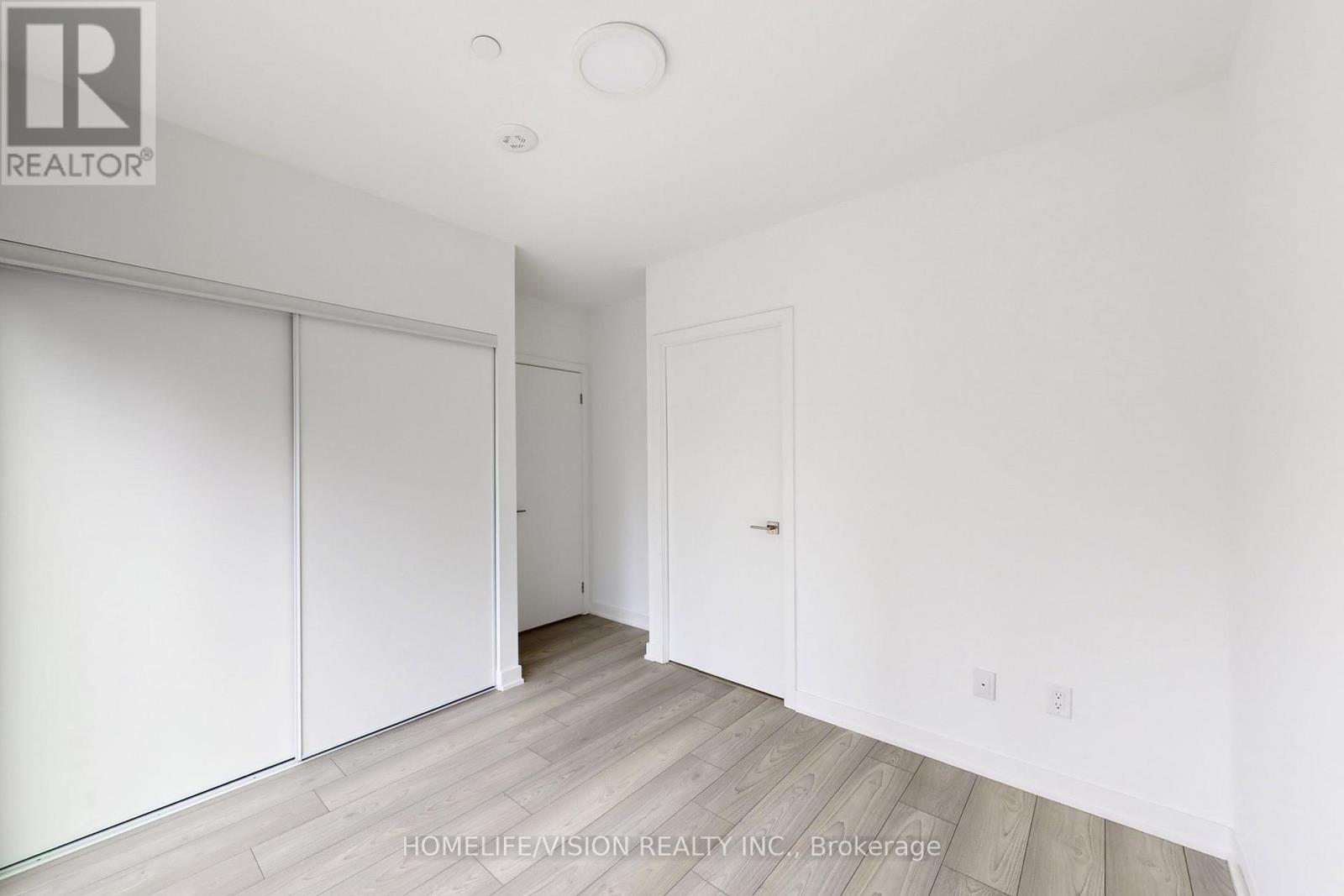 518 - 252 Church Street, Toronto, Ontario  M5B 0E6 - Photo 18 - C12912342