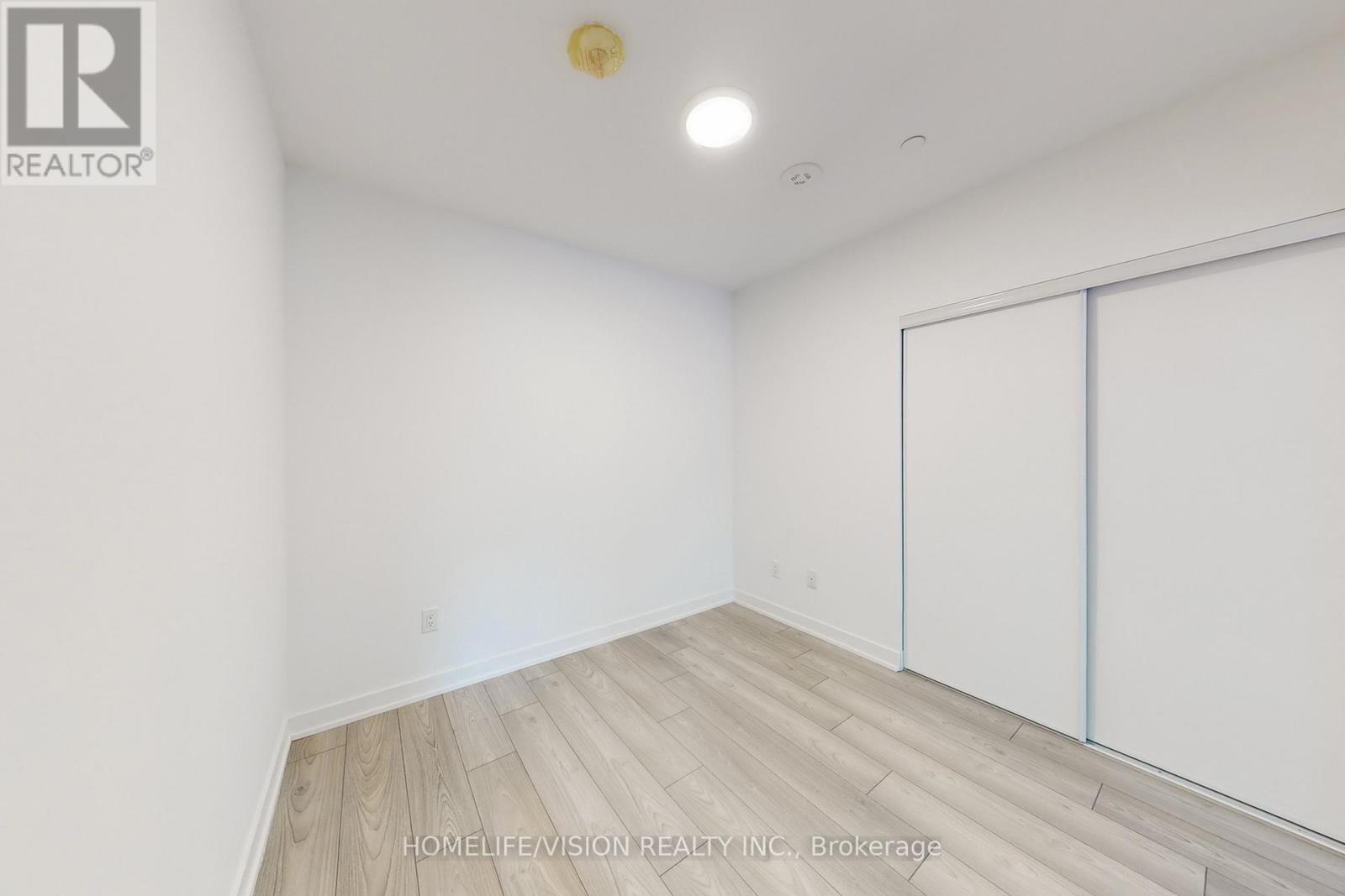 518 - 252 Church Street, Toronto, Ontario  M5B 0E6 - Photo 22 - C12912342