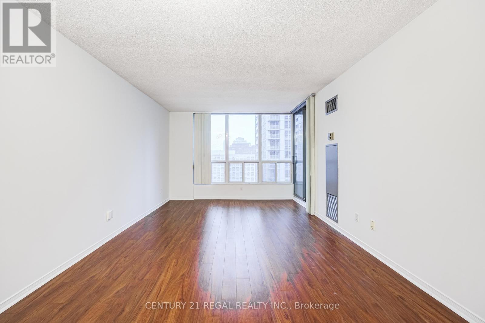 1803 - 750 Bay Street, Toronto, Ontario  M5G 1N6 - Photo 20 - C12912348