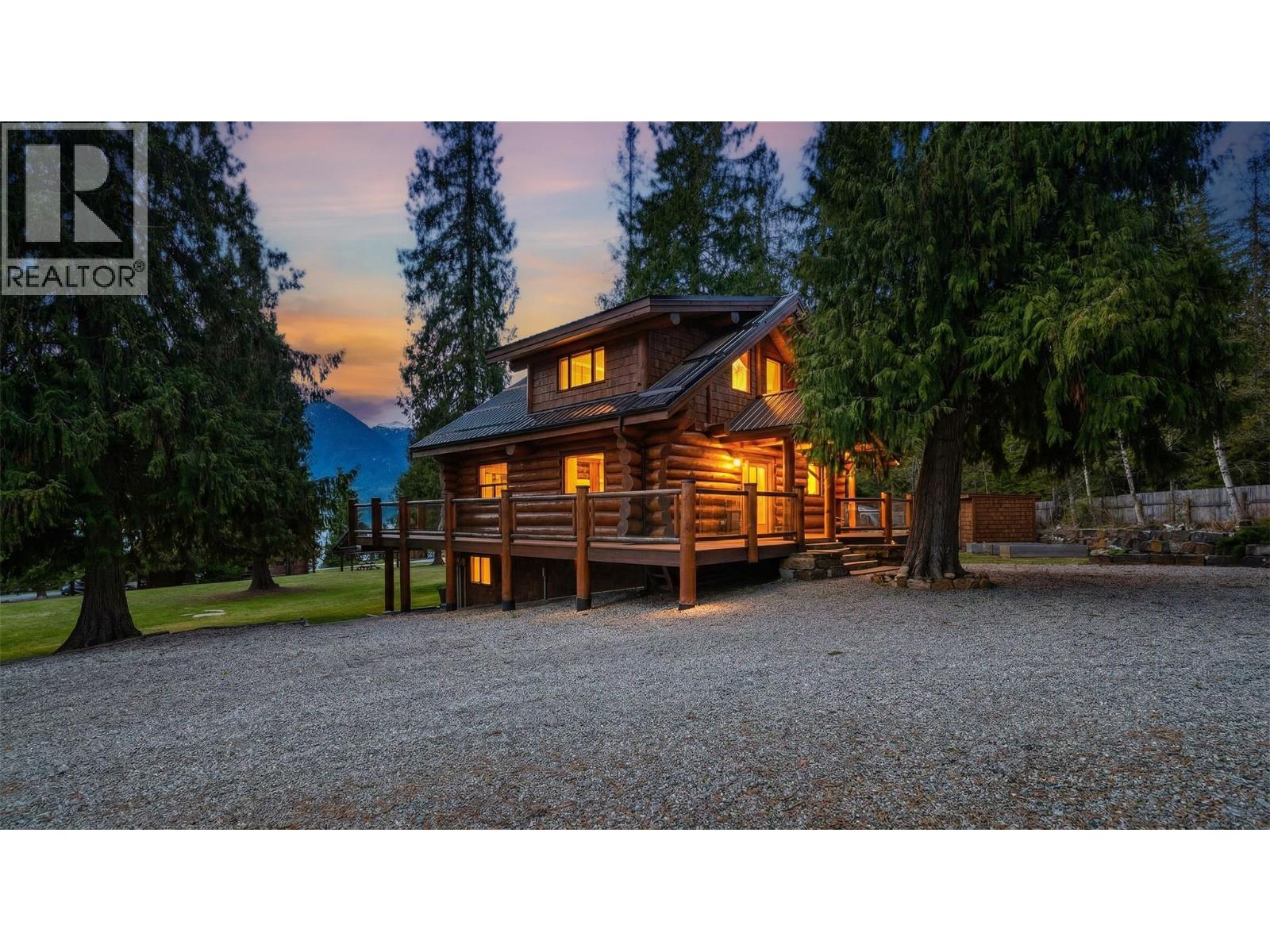 14308 Maia Lane, Gray Creek, British Columbia  V0B 1S0 - Photo 4 - 10380387