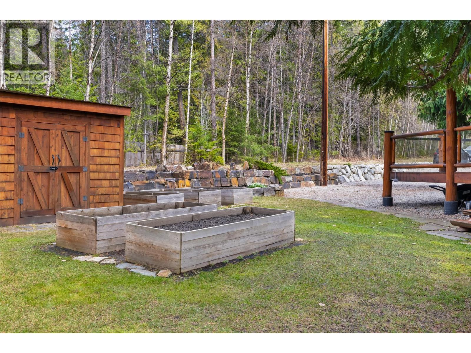 14308 Maia Lane, Gray Creek, British Columbia  V0B 1S0 - Photo 39 - 10380387