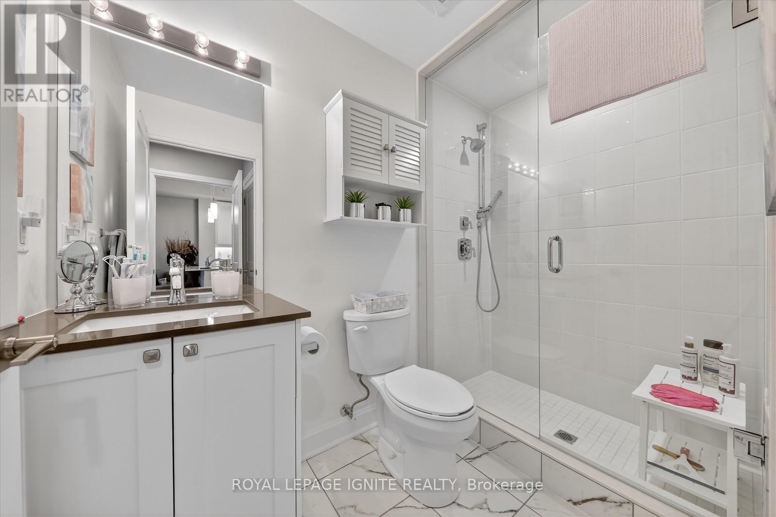 323 - 50 Lakebreeze Drive, Clarington, Ontario  L1B 0V9 - Photo 19 - E12912322