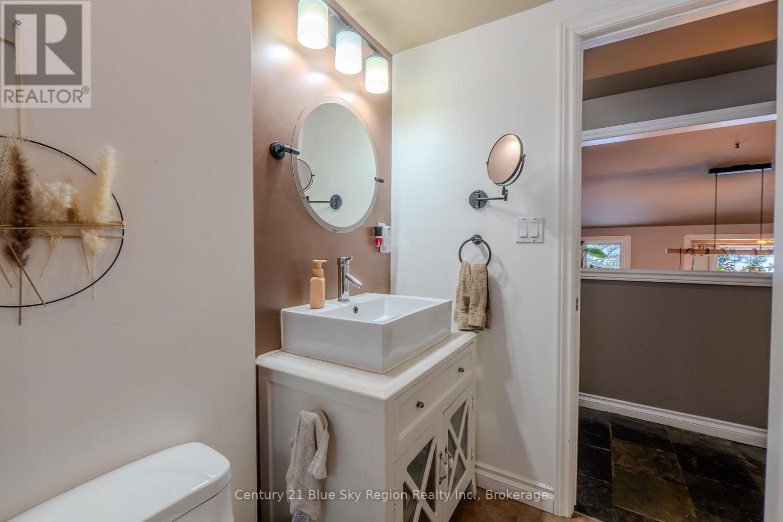 355 Anita Avenue, North Bay, Ontario  P1C 0A8 - Photo 25 - X12909496