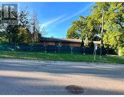 329 MILL STREET, Richmond Hill, Ontario