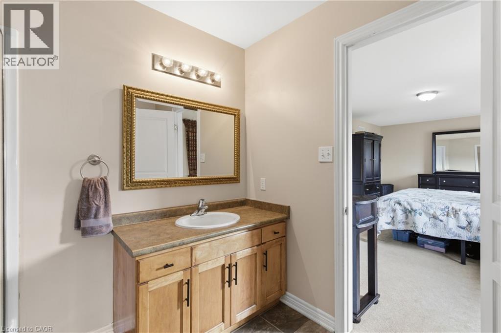 84 Duncairn Crescent, Hamilton, Ontario  L9C 6G1 - Photo 29 - 40814428