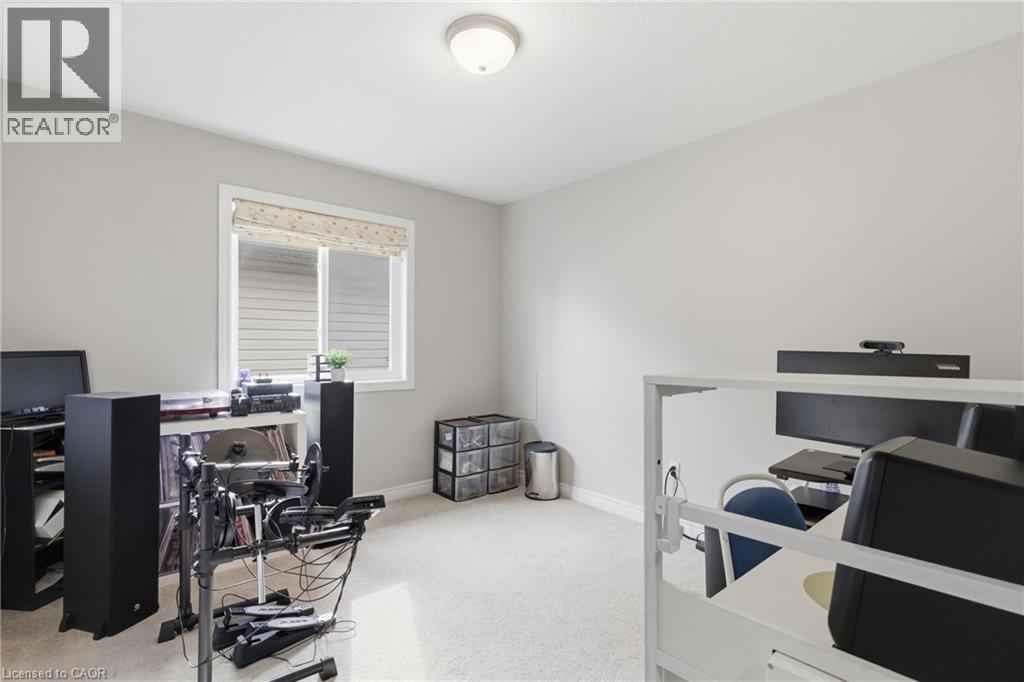 84 Duncairn Crescent, Hamilton, Ontario  L9C 6G1 - Photo 33 - 40814428