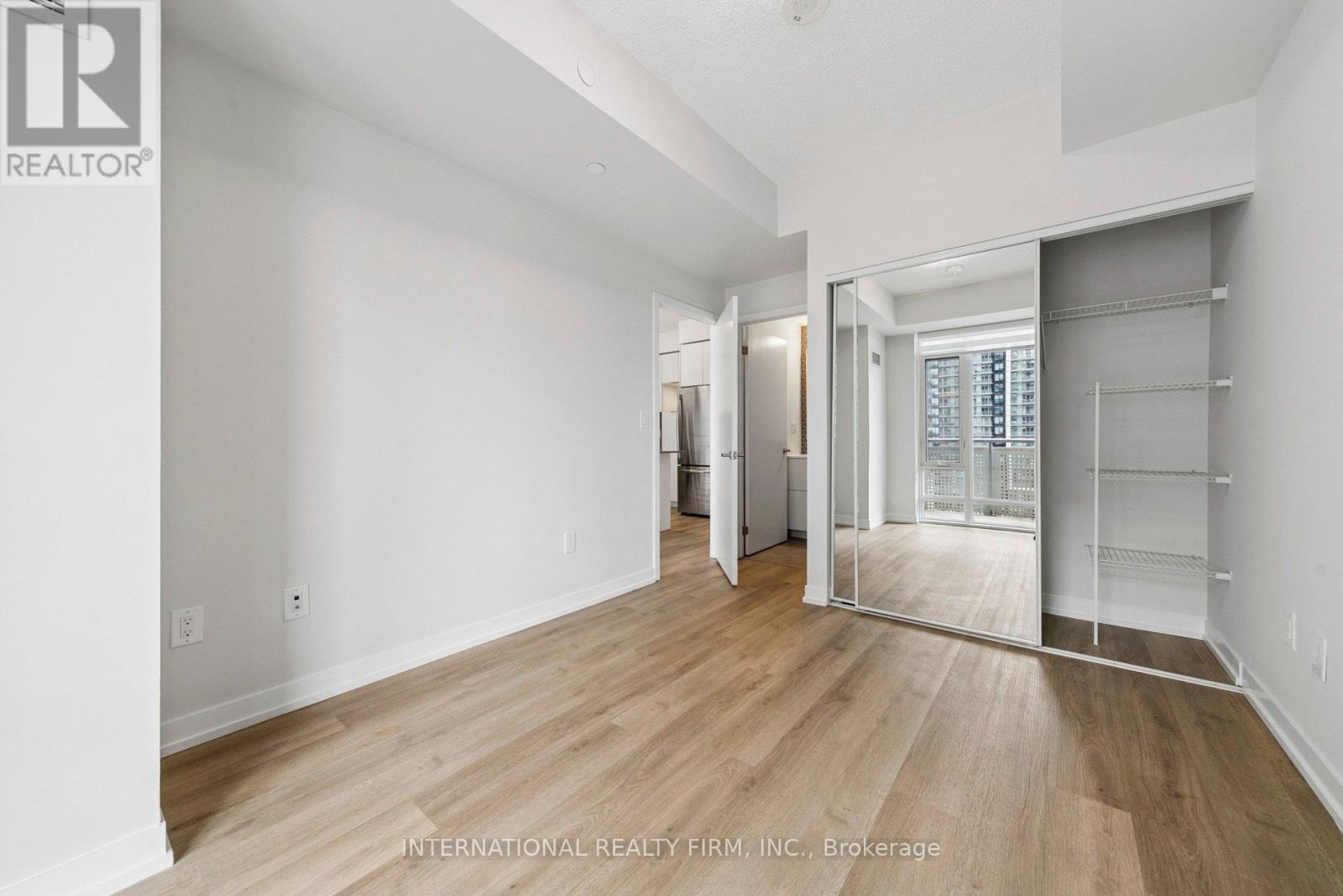 602 - 2520 Eglinton Avenue W, Mississauga, Ontario  L5M 0Y4 - Photo 20 - W12912336