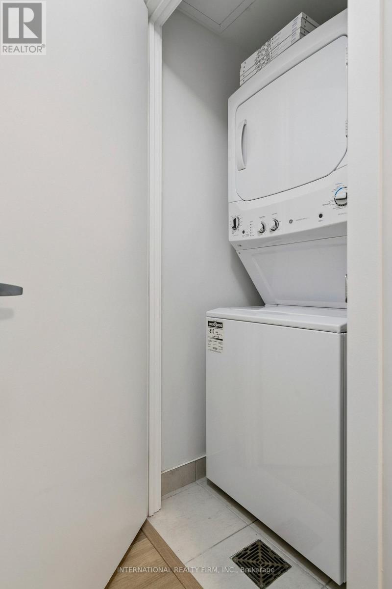 602 - 2520 Eglinton Avenue W, Mississauga, Ontario  L5M 0Y4 - Photo 28 - W12912336