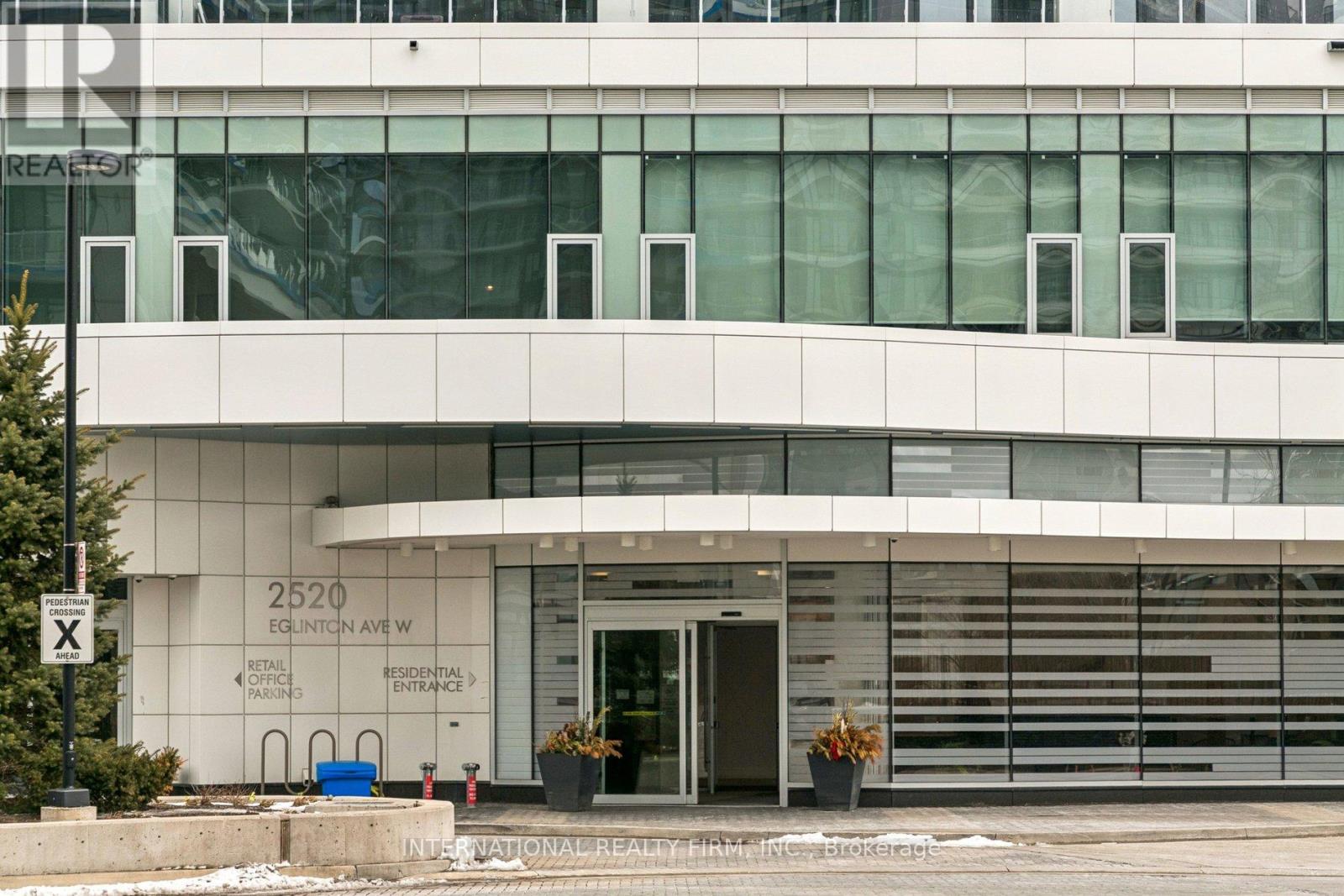 602 - 2520 Eglinton Avenue W, Mississauga, Ontario  L5M 0Y4 - Photo 3 - W12912336