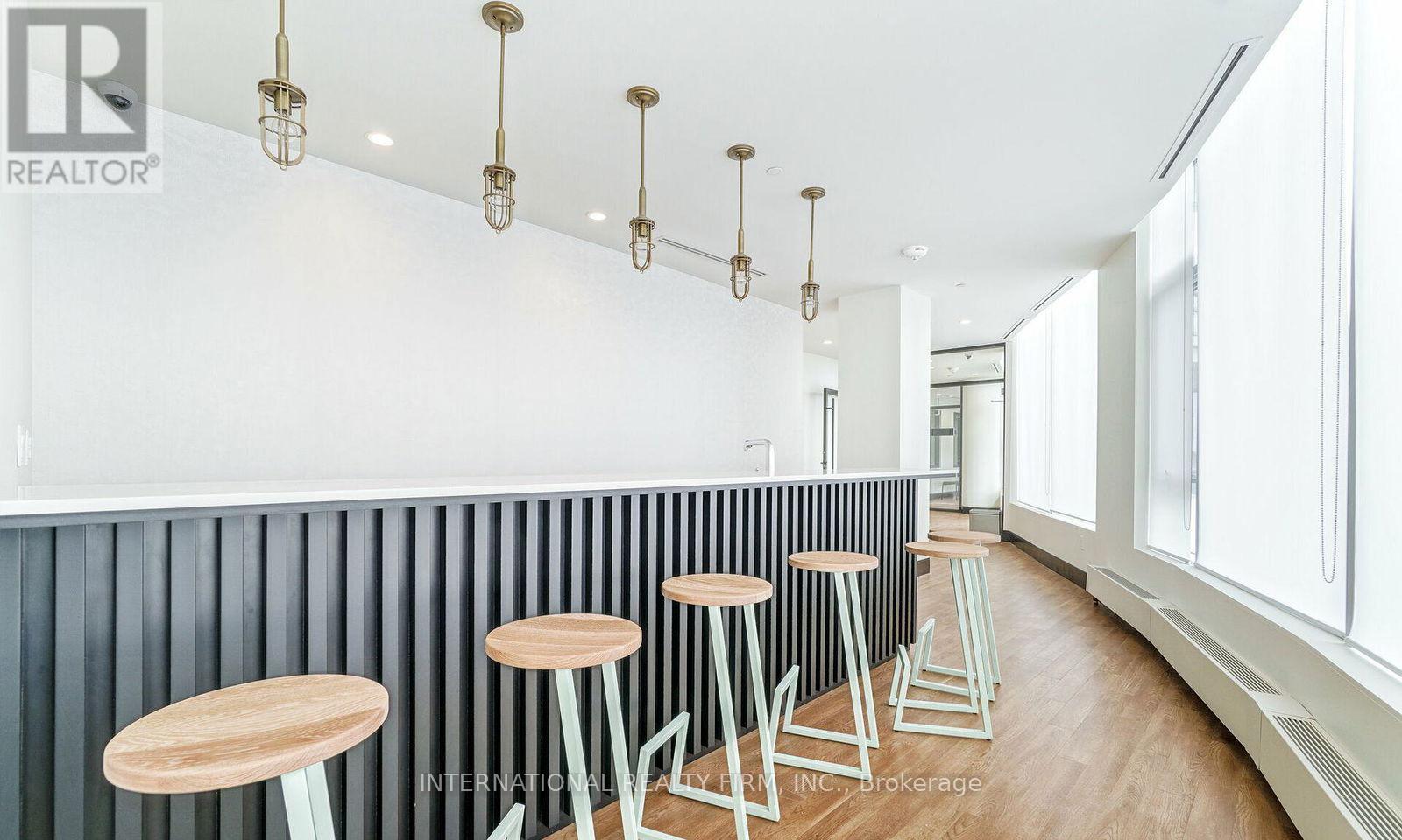 602 - 2520 Eglinton Avenue W, Mississauga, Ontario  L5M 0Y4 - Photo 37 - W12912336