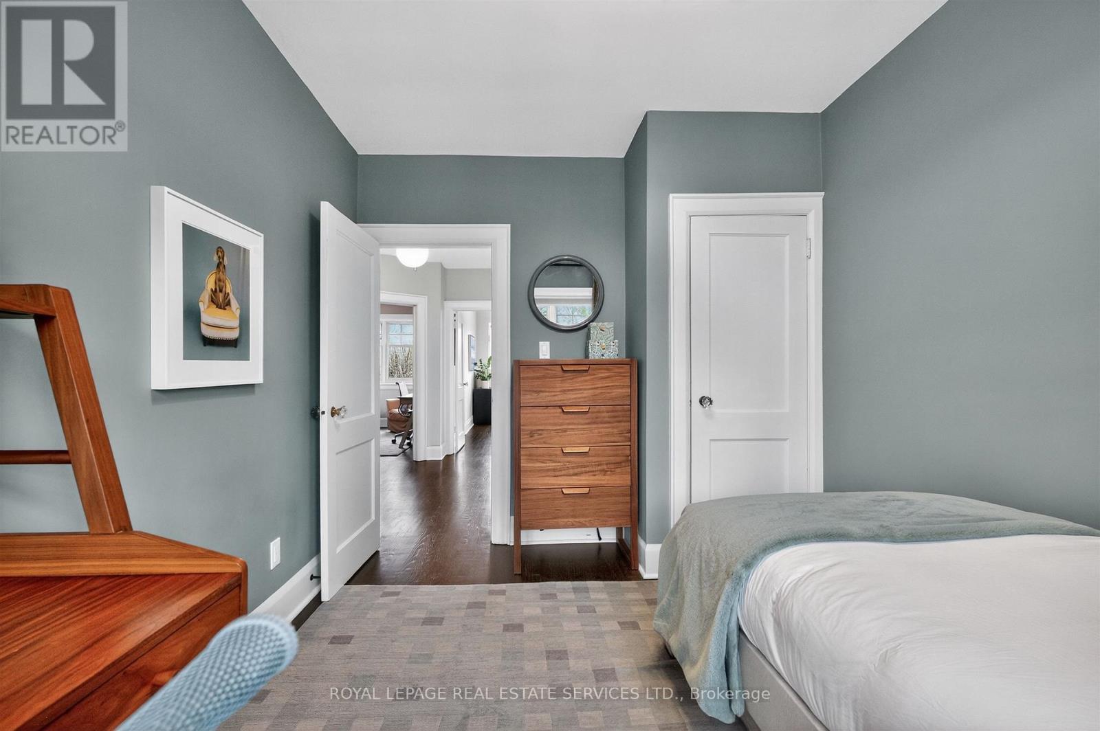 396 Durie Street, Toronto, Ontario  M6S 3G4 - Photo 22 - W12912340