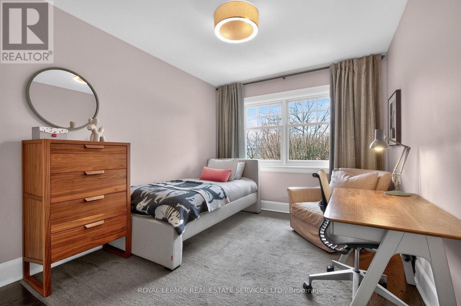 396 Durie Street, Toronto, Ontario  M6S 3G4 - Photo 23 - W12912340