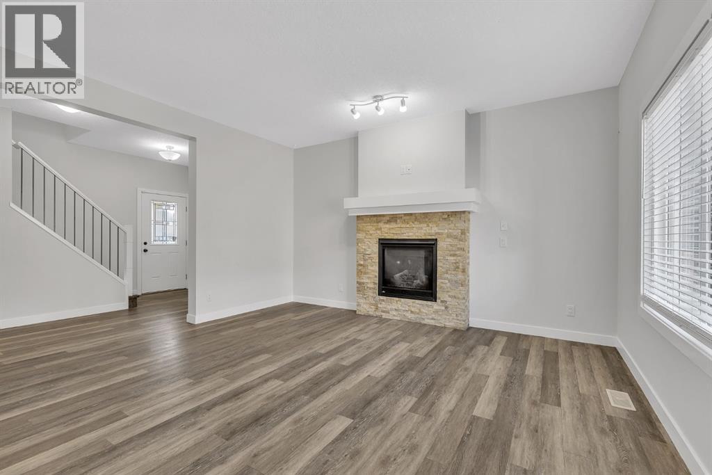 235 Kinniburgh Road, Chestermere, Alberta  T1X 0Y7 - Photo 4 - A2286638