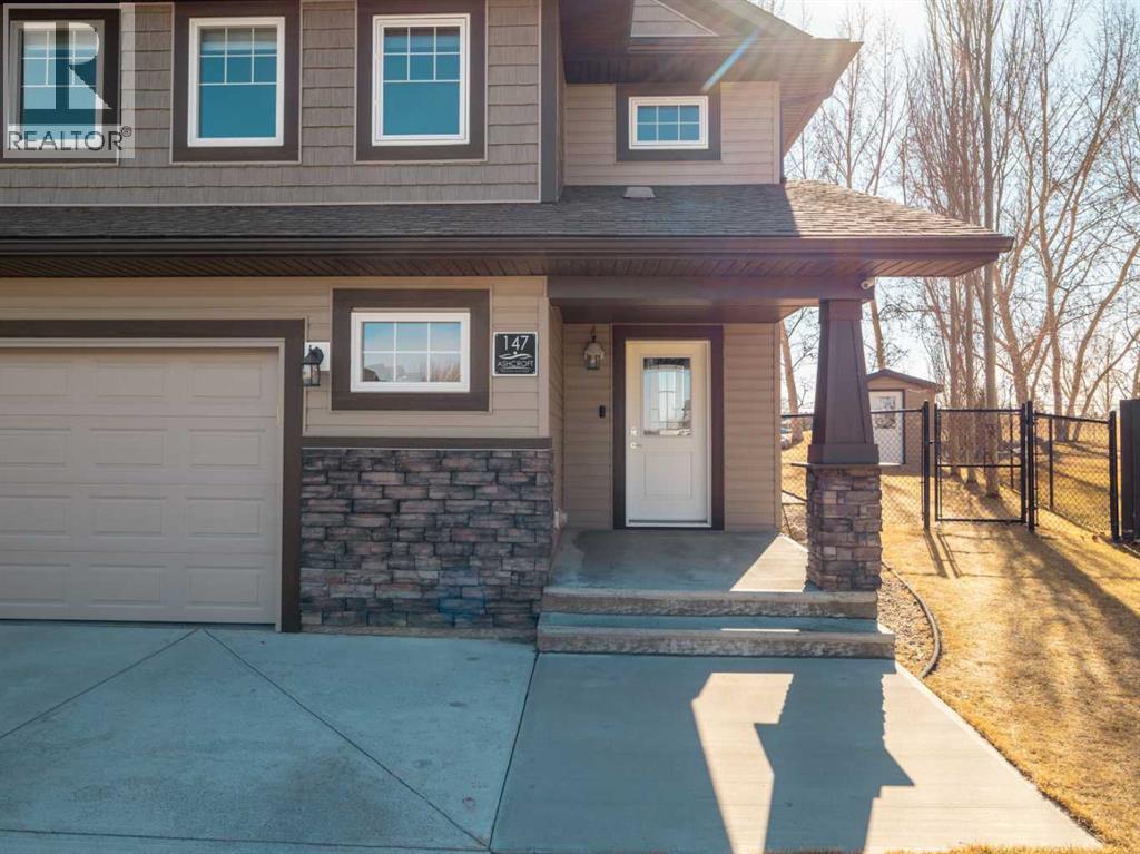 147 Westgate Drive, Coaldale, Alberta  T1M 0E1 - Photo 5 - A2291001