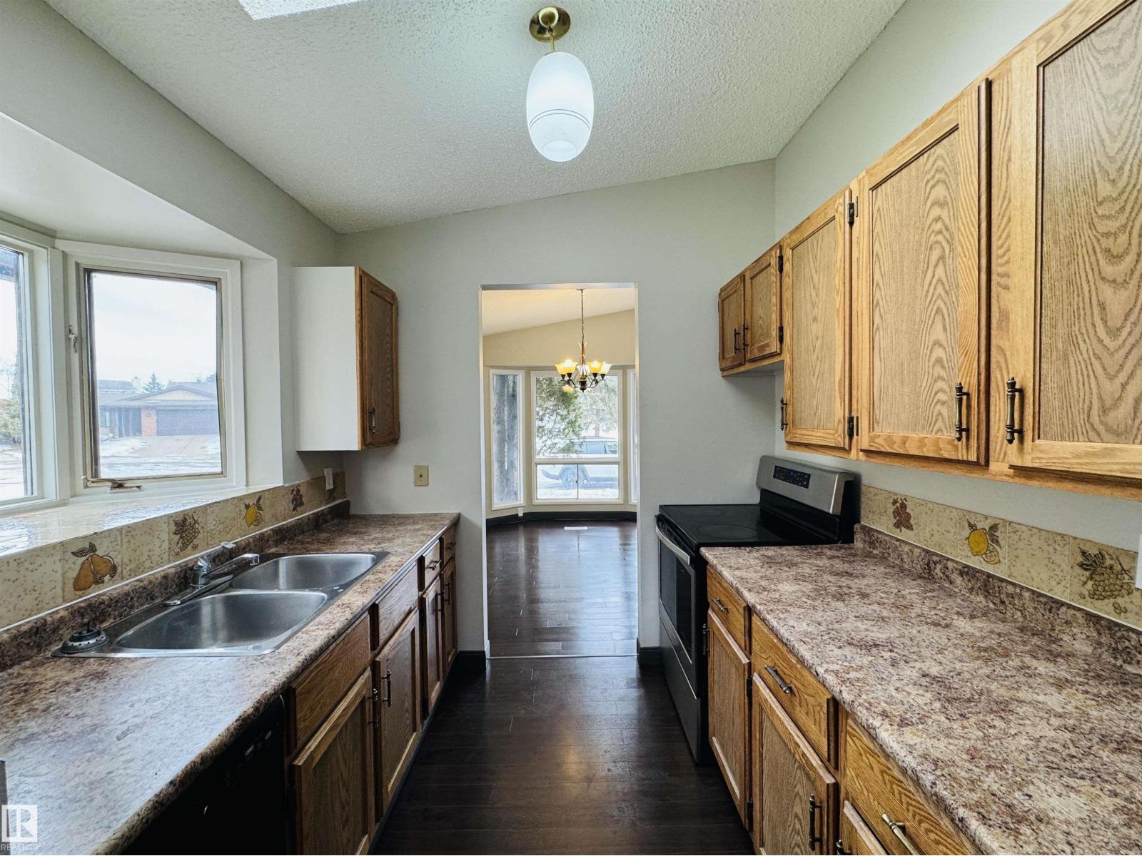 8516 190 St Nw, Edmonton, Alberta  T5T 4Z9 - Photo 15 - E4476969