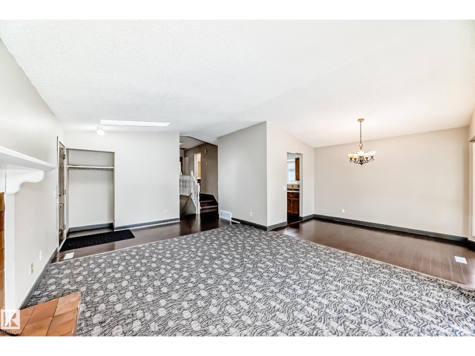 8516 190 St Nw, Edmonton, Alberta  T5T 4Z9 - Photo 5 - E4476969