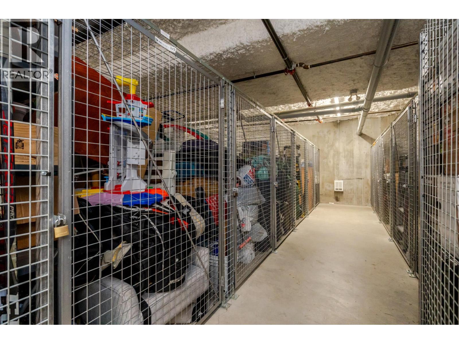 302 7428 Byrnepark Walk, Burnaby, British Columbia  V3N 0B4 - Photo 32 - R3101700