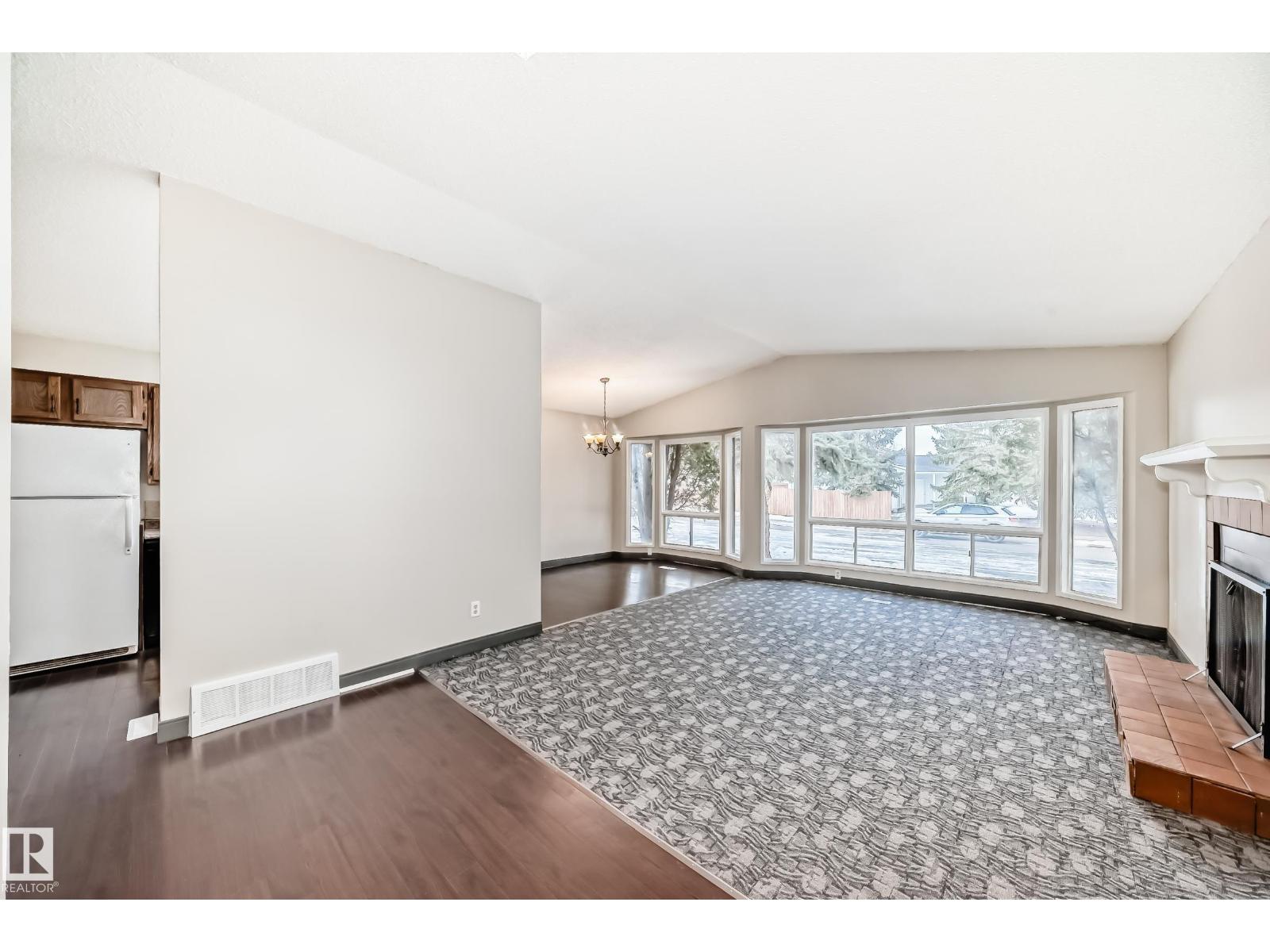 8516 190 St Nw, Edmonton, Alberta  T5T 4Z9 - Photo 2 - E4476969