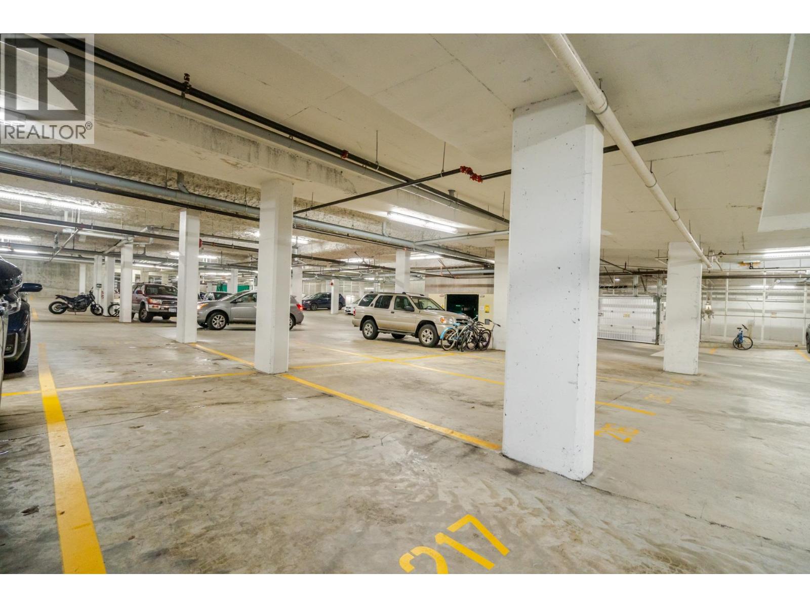 302 7428 Byrnepark Walk, Burnaby, British Columbia  V3N 0B4 - Photo 34 - R3101700