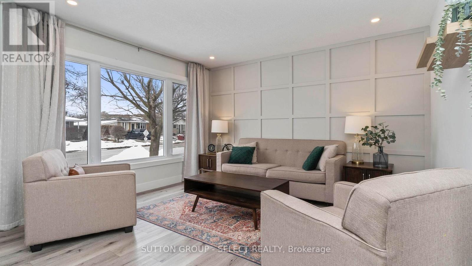 295 Admiral Drive, London East, Ontario  N5V 1J2 - Photo 11 - X12814848