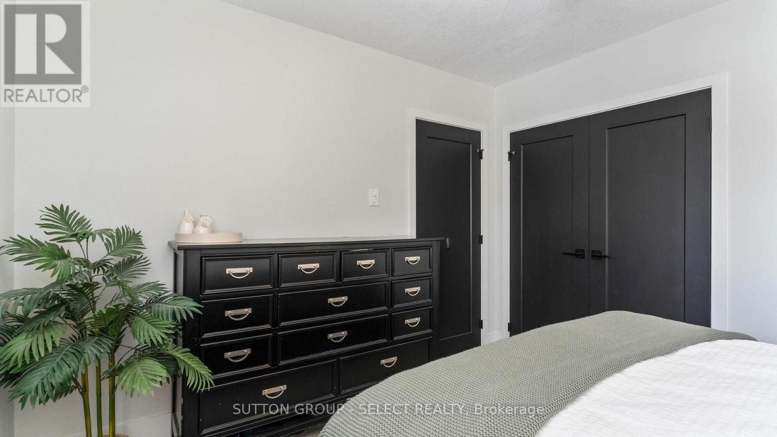 295 Admiral Drive, London East, Ontario  N5V 1J2 - Photo 28 - X12814848