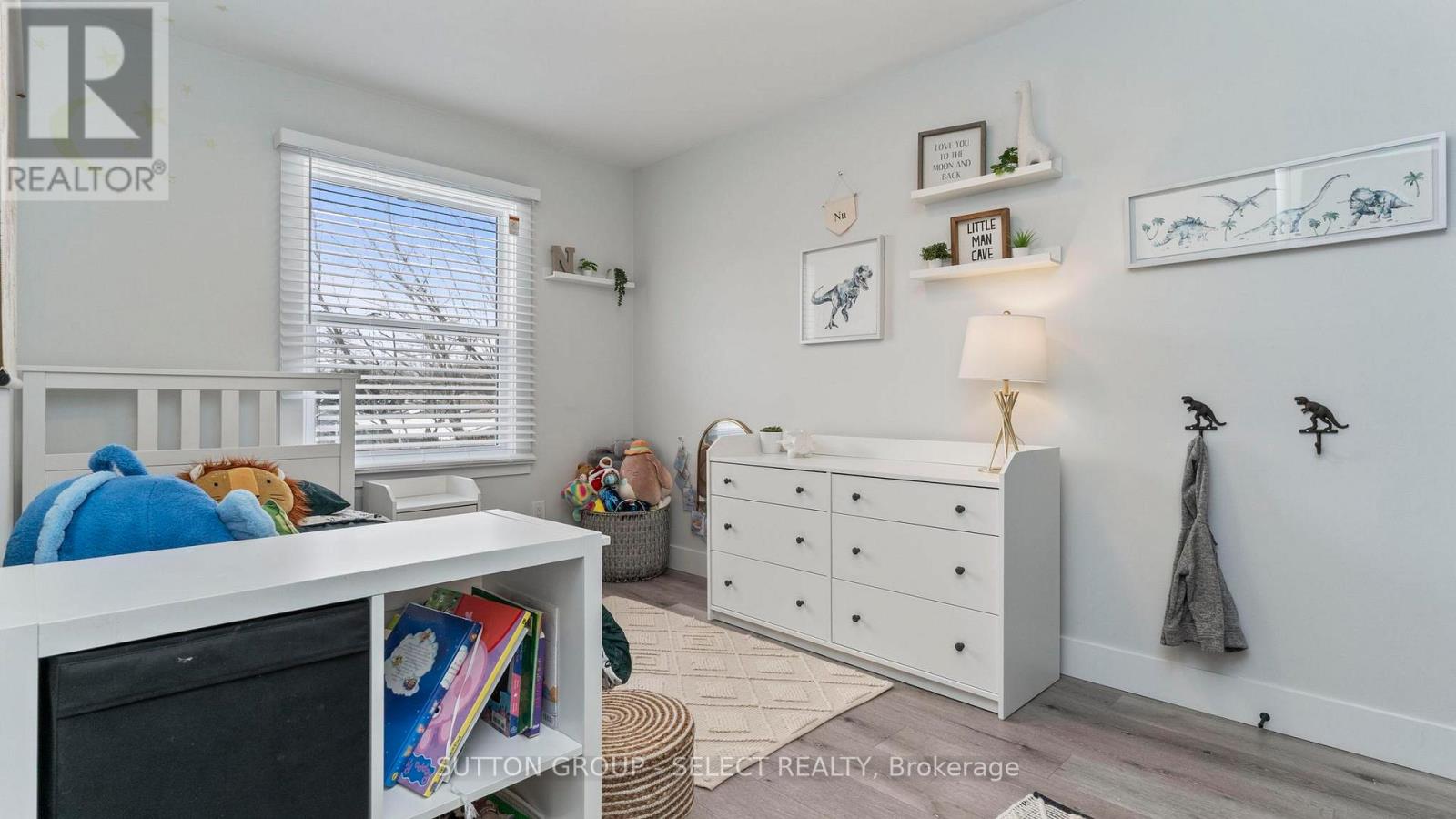 295 Admiral Drive, London East, Ontario  N5V 1J2 - Photo 29 - X12814848