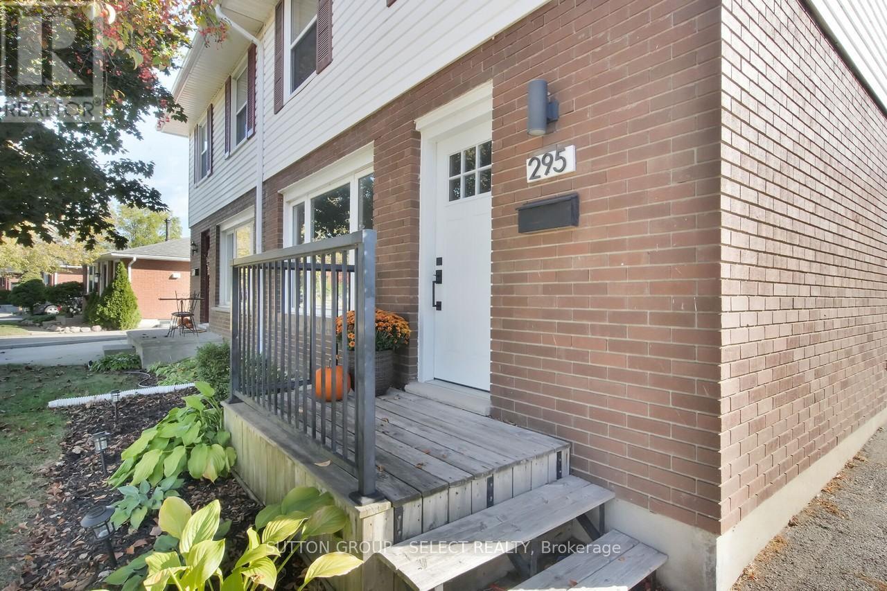 295 Admiral Drive, London East, Ontario  N5V 1J2 - Photo 5 - X12814848