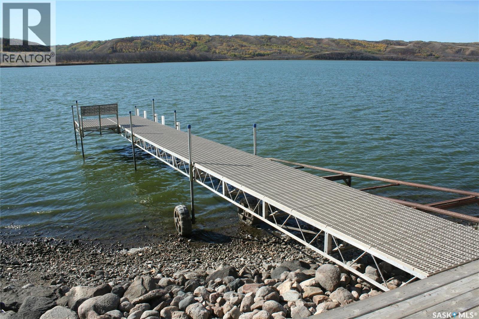 728 Elm Street, Resort Village Of Pasqua Lake, Sk., North Qu'appelle Rm No. 187, Saskatchewan  S0G 1S0 - Photo 4 - SK020490