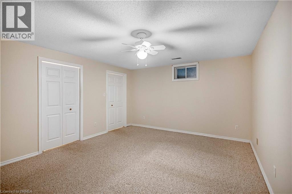 20 Courtland Drive Unit# 14, Brantford, Ontario  N3R 7Y2 - Photo 24 - 40795781