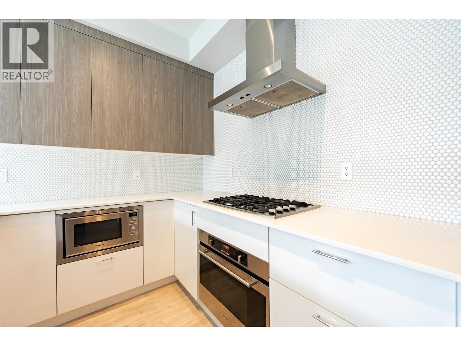 Ph27 6283 Kingsway, Burnaby, British Columbia  V5J 0H3 - Photo 19 - R3102630