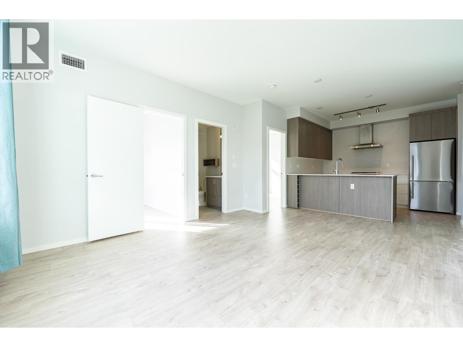 Ph27 6283 Kingsway, Burnaby, British Columbia  V5J 0H3 - Photo 7 - R3102630