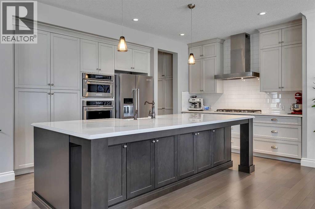 393 Evansborough Way Nw, Calgary, Alberta  T3P 0R3 - Photo 17 - A2295049