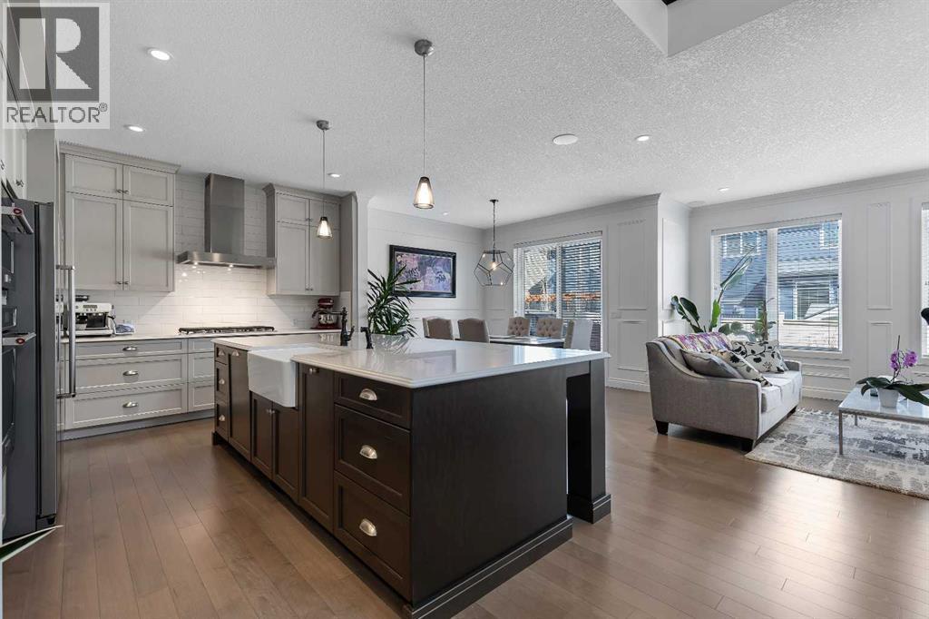 393 Evansborough Way Nw, Calgary, Alberta  T3P 0R3 - Photo 12 - A2295049