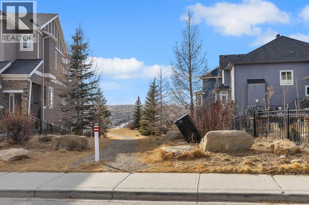 393 Evansborough Way Nw, Calgary, Alberta  T3P 0R3 - Photo 42 - A2295049