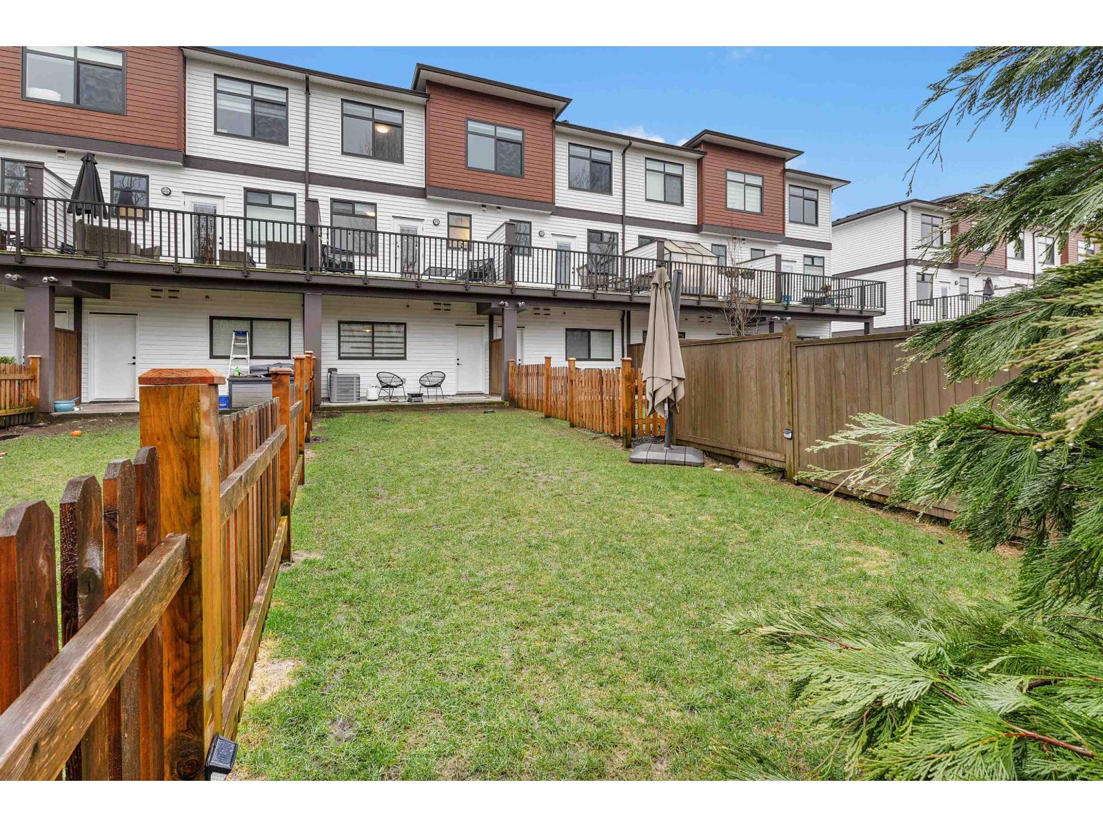16 8430 Nottman Street, Mission, British Columbia  V2V 0L2 - Photo 2 - R3102185