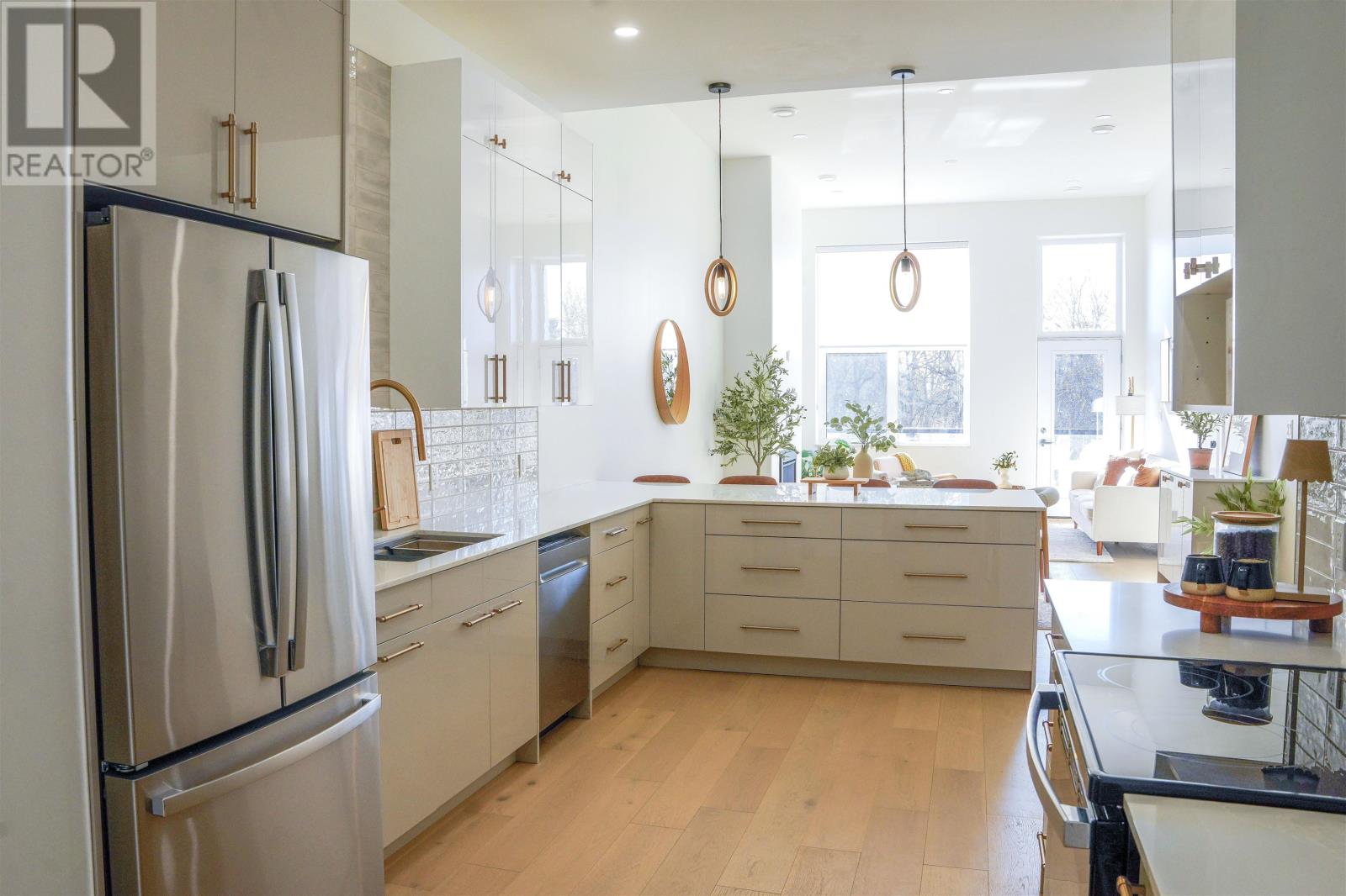 3222 96 HIGH ST N, THUNDER BAY, Ontario