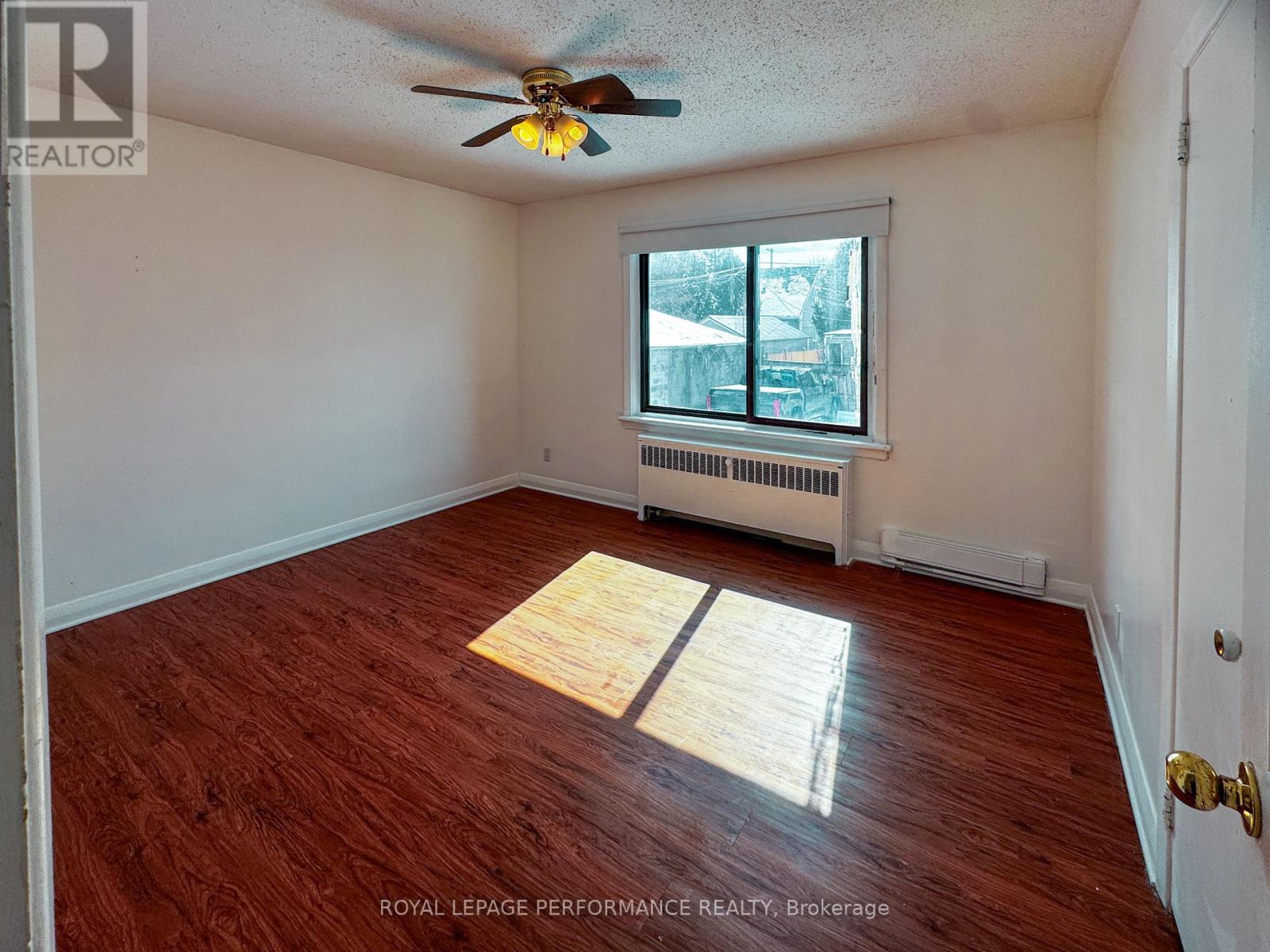 2 - 330 Donald Street, Ottawa, Ontario  K1K 1M5 - Photo 12 - X12912366
