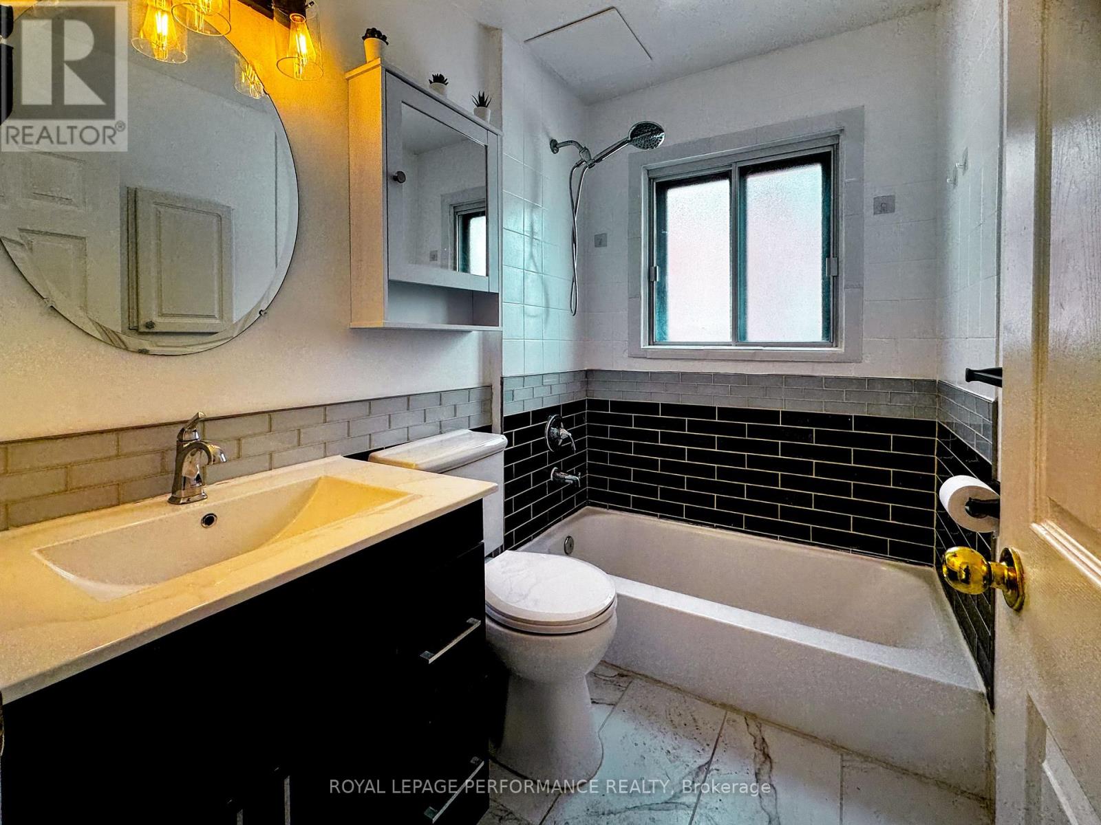 2 - 330 Donald Street, Ottawa, Ontario  K1K 1M5 - Photo 14 - X12912366