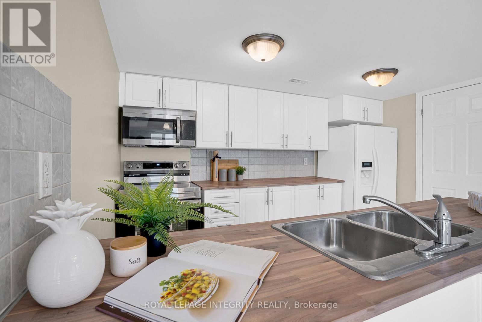 D - 780 Chapman Mills Drive, Ottawa, Ontario  K2J 0V4 - Photo 9 - X12912380