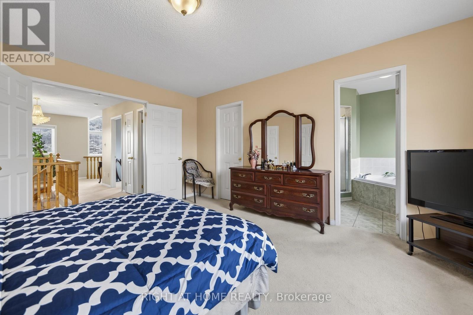 1338 Vincent Crescent, Innisfil, Ontario  L9S 1Z8 - Photo 18 - N12746342