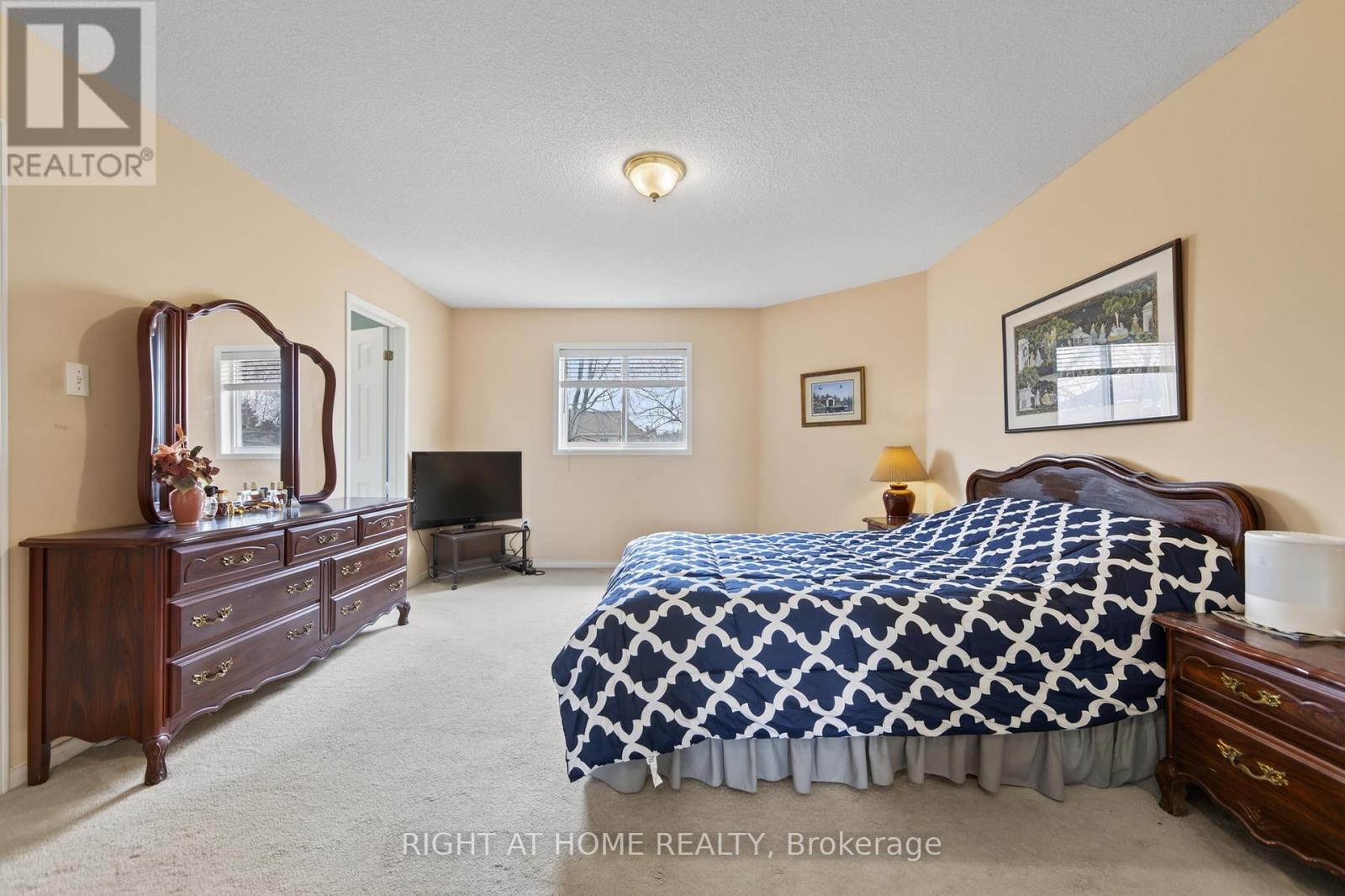 1338 Vincent Crescent, Innisfil, Ontario  L9S 1Z8 - Photo 19 - N12746342